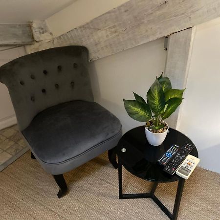 Appartement Cosy Et Moderne, Proche Cite Des Papes Awinion Zewnętrze zdjęcie