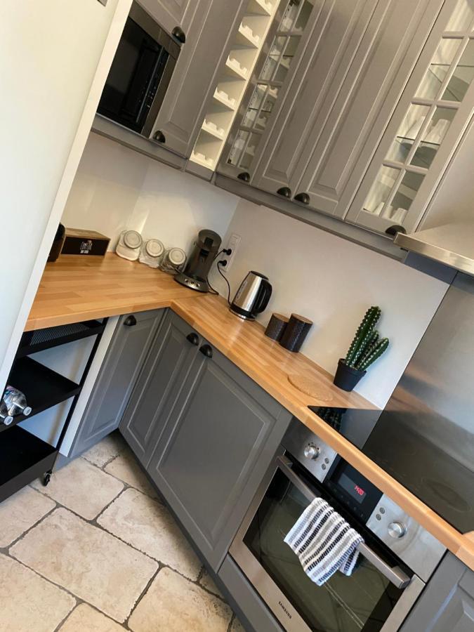 Appartement Cosy Et Moderne, Proche Cite Des Papes Awinion Zewnętrze zdjęcie