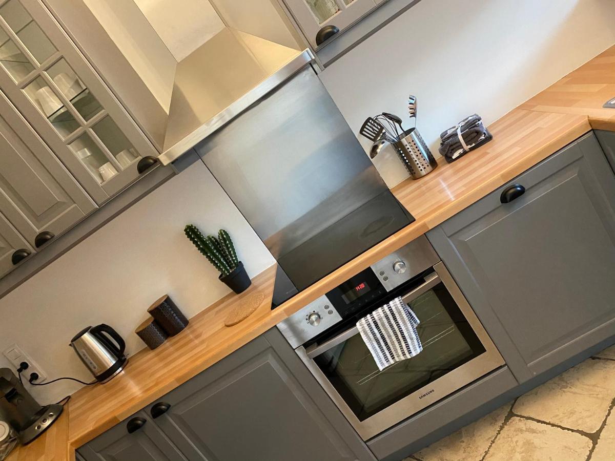 Appartement Cosy Et Moderne, Proche Cite Des Papes Awinion Zewnętrze zdjęcie